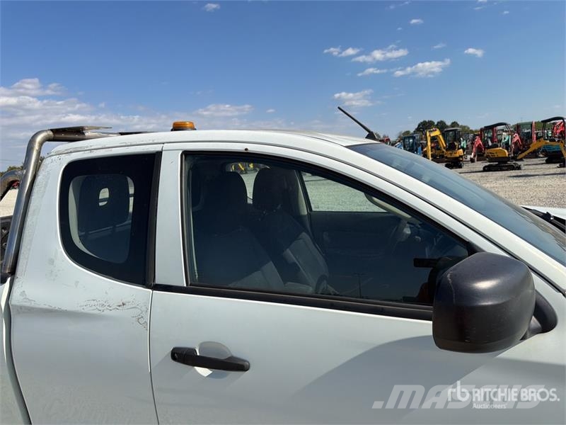 Mitsubishi L200 Pickup Άλλα Vans