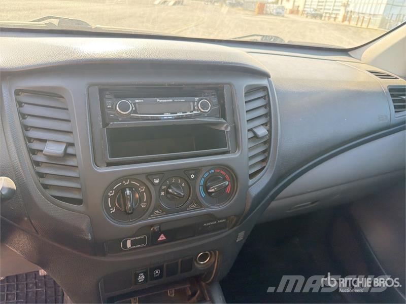 Mitsubishi L200 Pickup Άλλα Vans