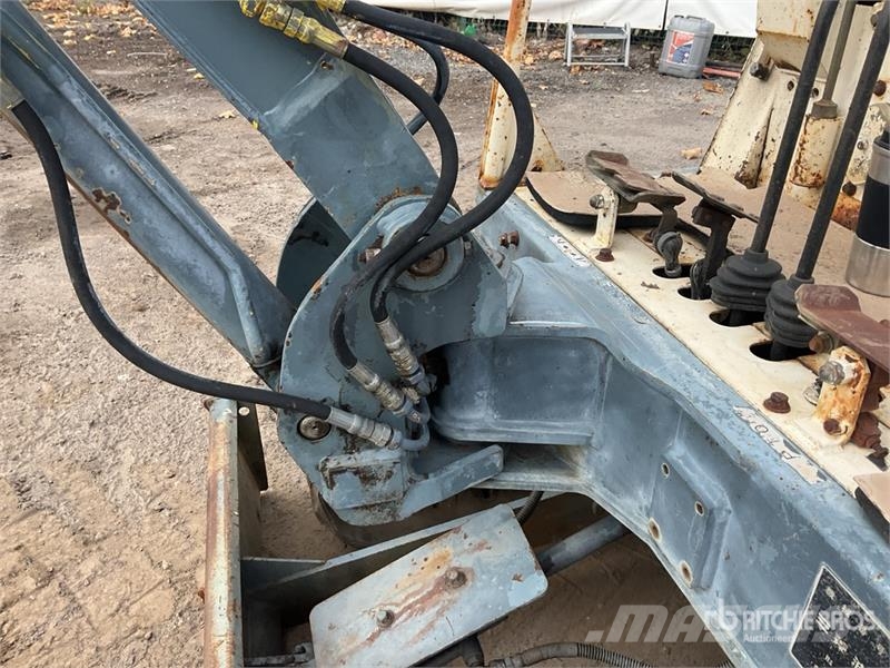 Mitsubishi ME15 Mini Excavator Mini excavators < 7t (Mini diggers)