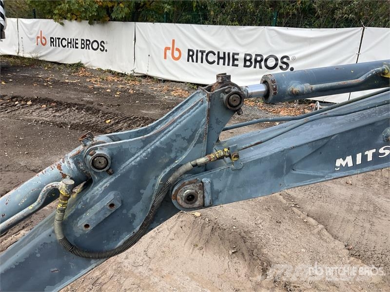Mitsubishi ME15 Mini Excavator Mini excavators < 7t (Mini diggers)