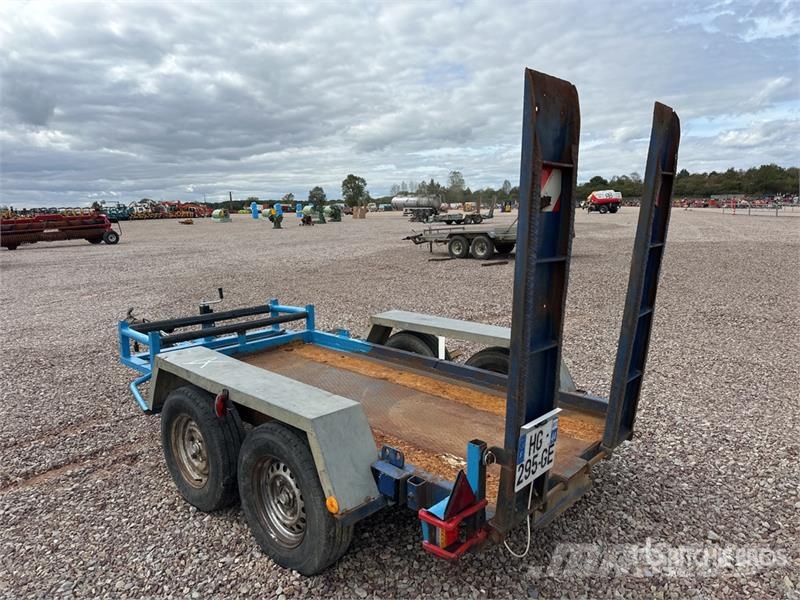 Moiroud T/A Remorque 2 Essieux Equipment Trailer Autonkuljetusperävaunut