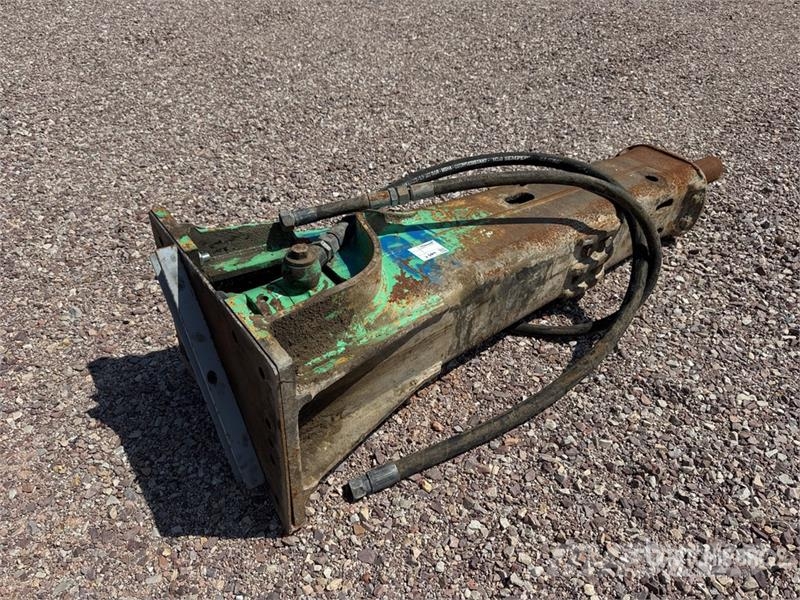Montabert V1200 Marteau hydraulique