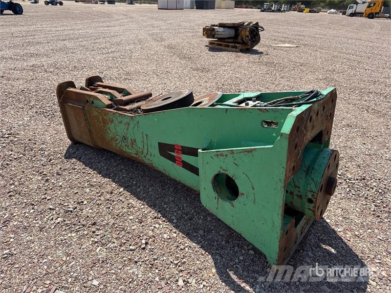 Montabert V4500 Marteau Hydraulique Hydraulic Breaker Ciocane / Concasoare