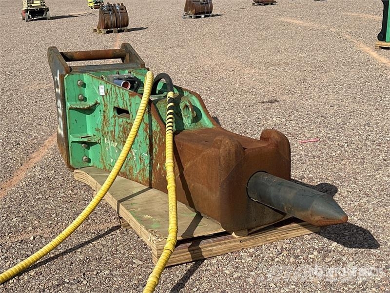 Montabert XL2600 Marteau Hydraulique Hydraulic Breaker Hydraulik / Trykluft hammere