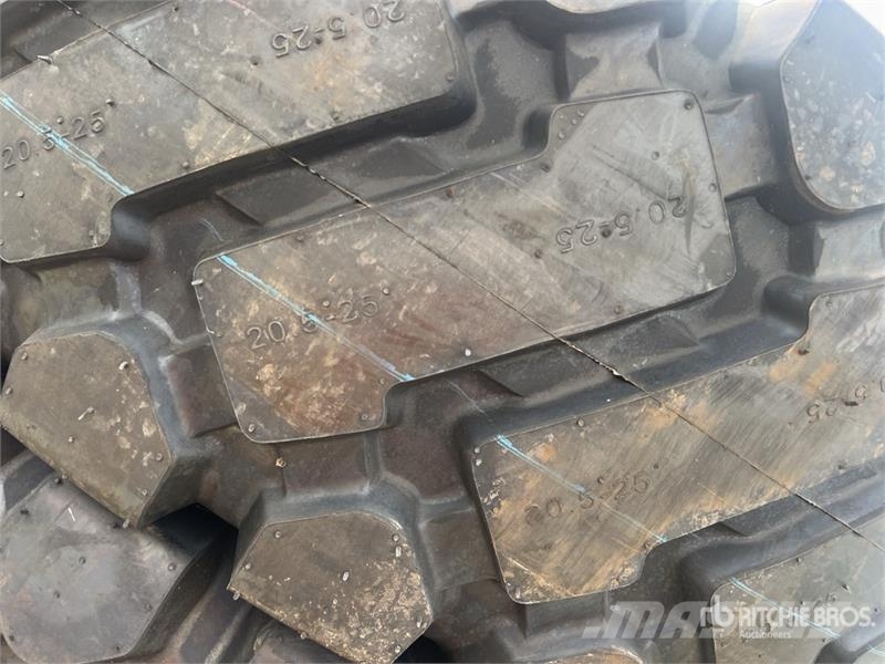 Montana of (4) Montana 20.5-25 E3/L3, TL Tires (U Tekerlekler
