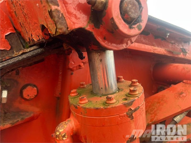 Morbark 3200 Tracked Wood Hog Horizontal Grinder معدات البناء - غير ذلك