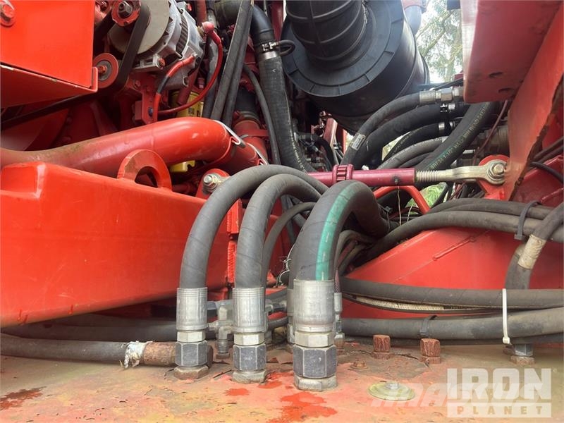 Morbark 3200 Tracked Wood Hog Horizontal Grinder معدات البناء - غير ذلك