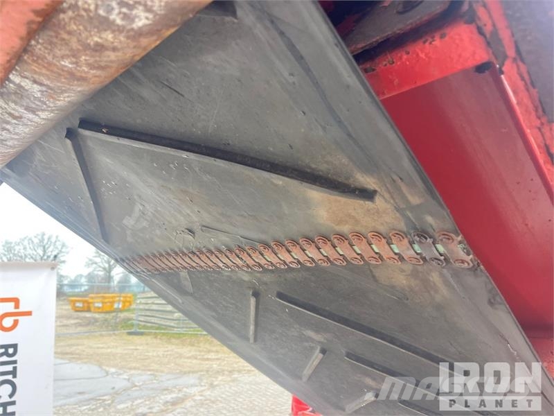 Morbark 3200 Tracked Wood Hog Horizontal Grinder معدات البناء - غير ذلك