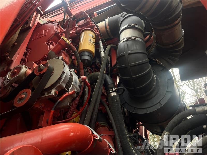 Morbark 3200 Tracked Wood Hog Horizontal Grinder معدات البناء - غير ذلك