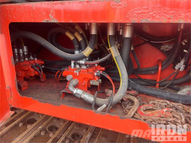 Morbark 3200 Tracked Wood Hog Horizontal Grinder معدات البناء - غير ذلك