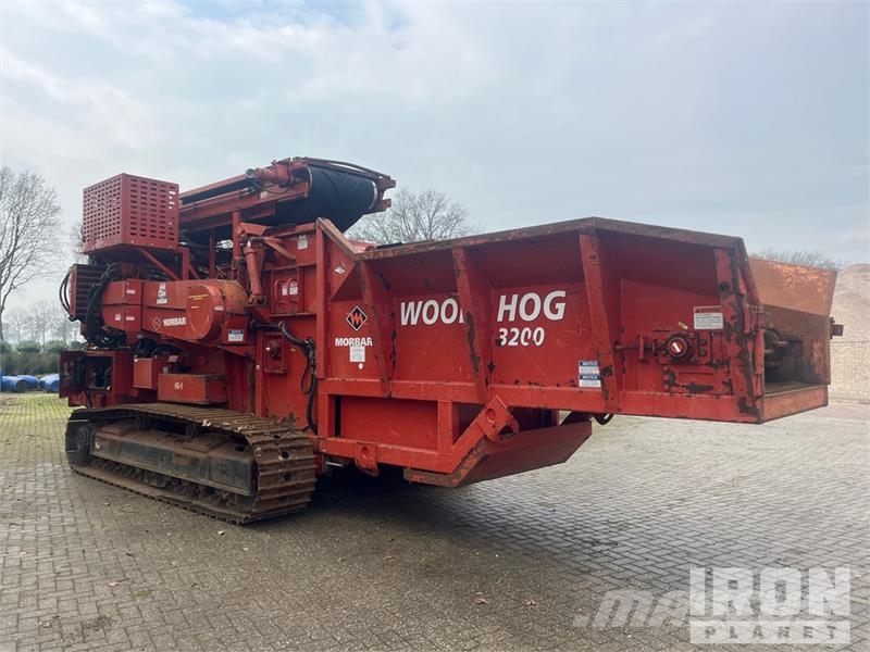 Morbark 3200 Tracked Wood Hog Horizontal Grinder معدات البناء - غير ذلك