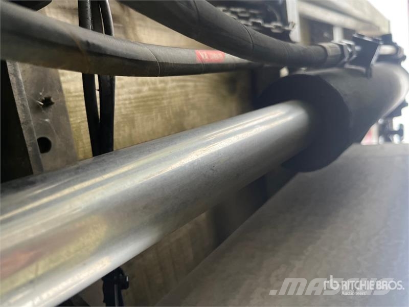 Möslein T4 Quad/A Extendable Lowboy Trailer Maskinhenger
