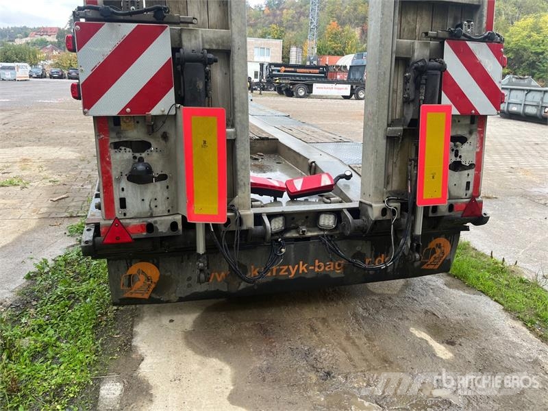 Möslein T4 Quad/A Extendable Lowboy Trailer Maskinhenger