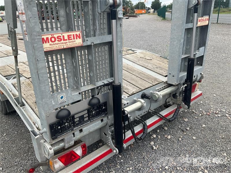 Möslein TT 18 Equipment Trailer 車両運搬用トレーラー
