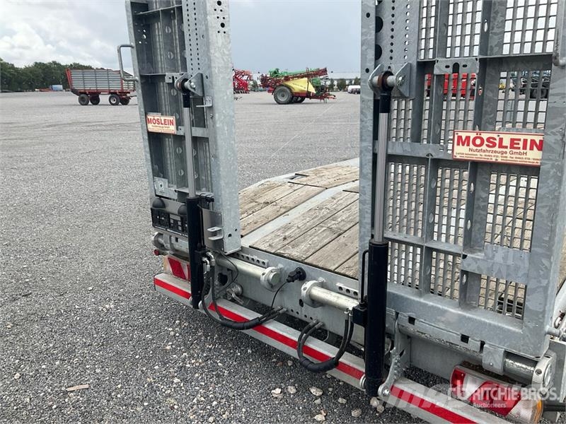 Möslein TT 18 Equipment Trailer 車両運搬用トレーラー