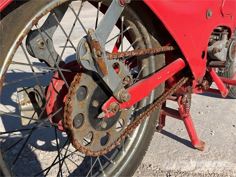 Moto Gucci Zigolo Classic Bike (Inoperable) Avtomobili