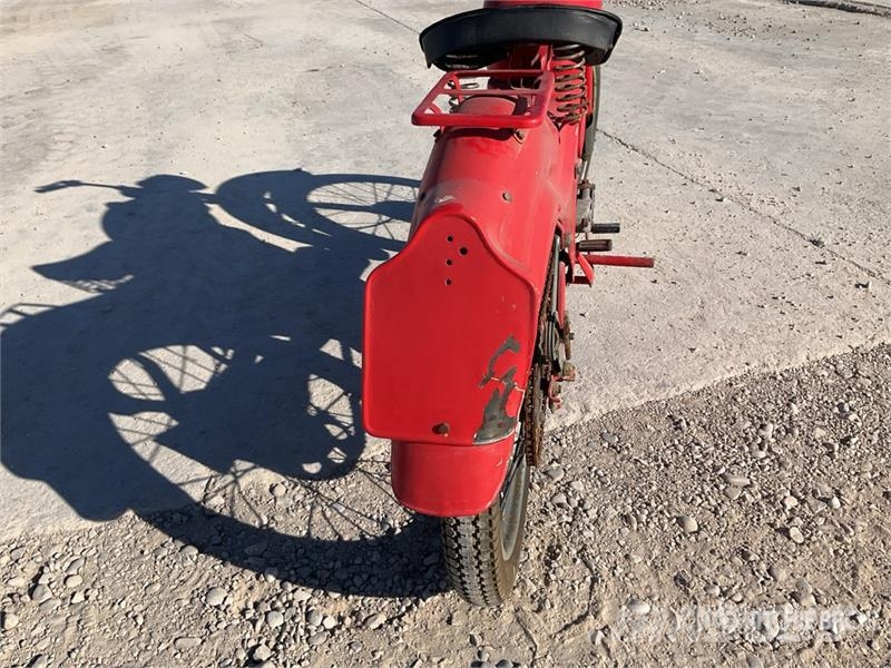 Moto Gucci Zigolo Classic Bike (Inoperable) Avtomobili