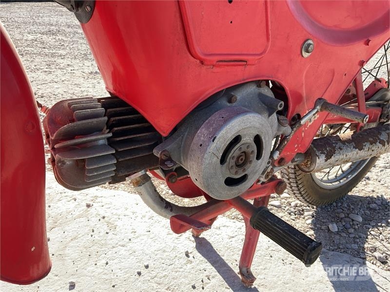 Moto Gucci Zigolo Classic Bike (Inoperable) Avtomobili