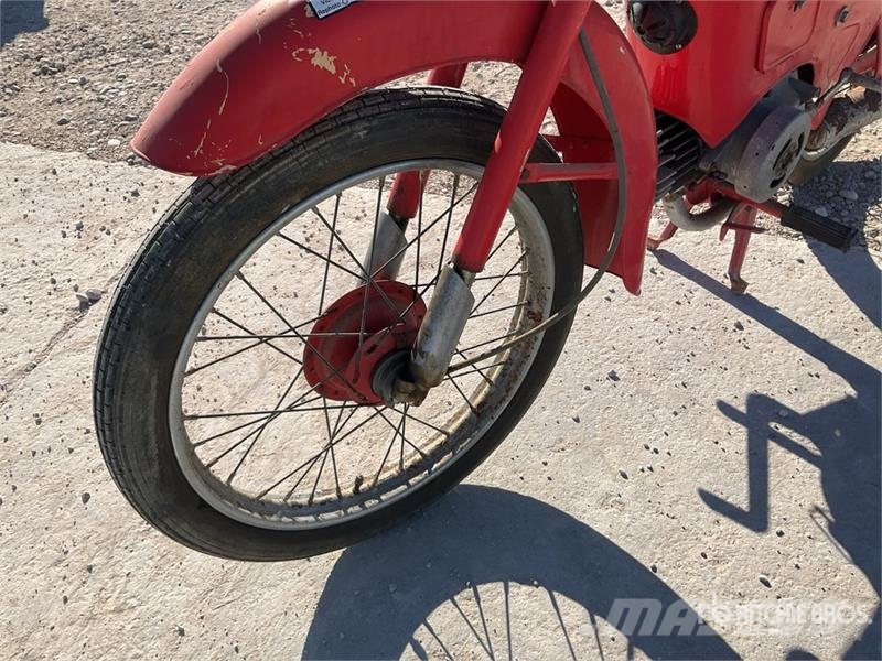 Moto Gucci Zigolo Classic Bike (Inoperable) Avtomobili
