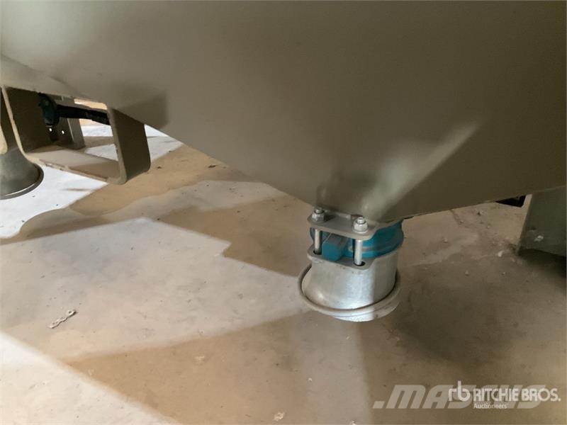 Mukebo Clemco A/S MB-10000D/MBX-104 Sand Blaster ( Construção - Outros