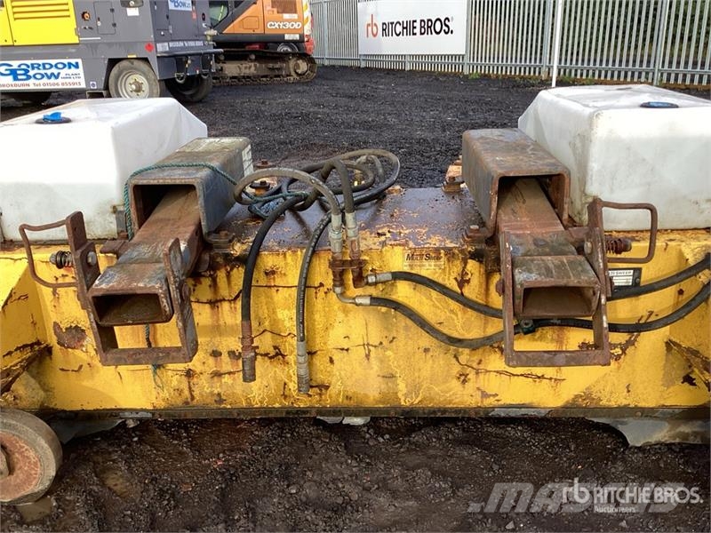 Multi Sweep 400C Roadbrush Muud osad