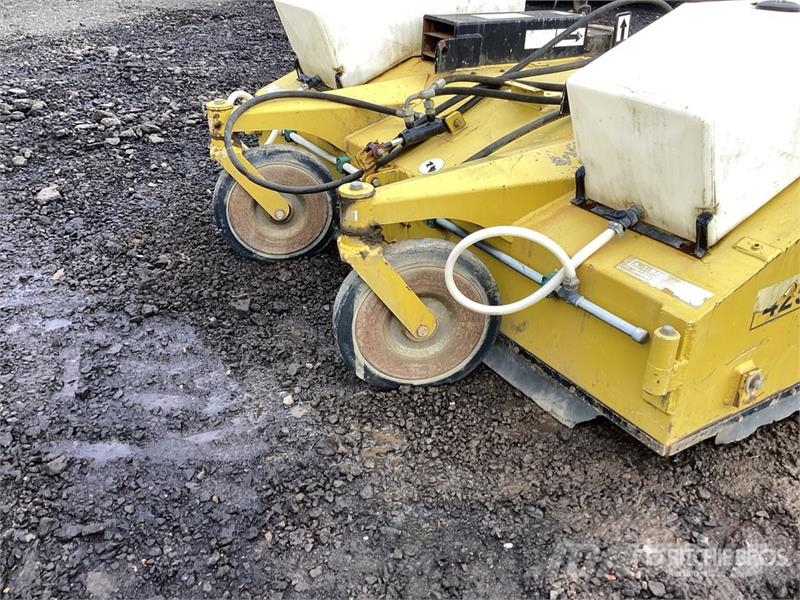 Multi Sweep 425 Roadbrush Muud osad