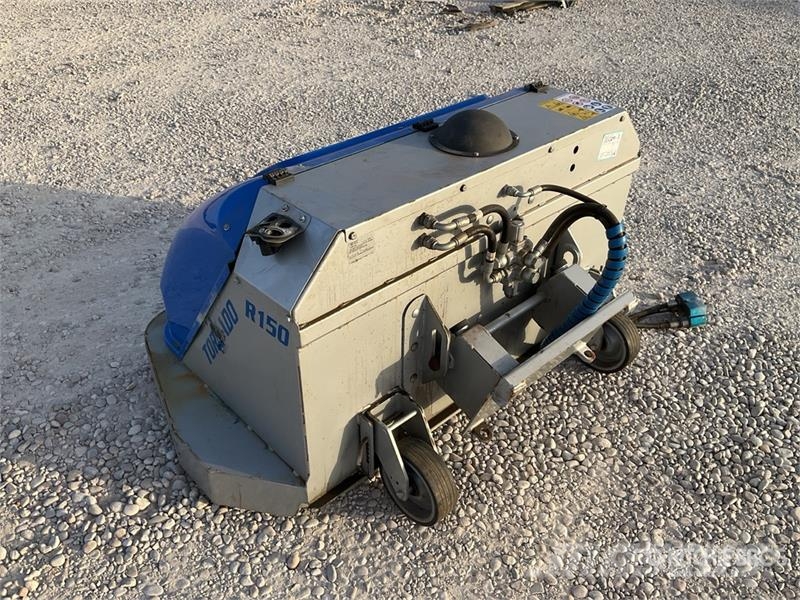 Multione 150 Tornado Lawn Mower (Unused) Päältäajettavat ruohonleikkurit