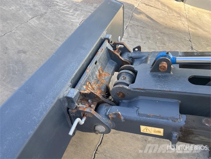 Multione 9.5 Telescopic Wheel Loader Utovarivači na kotačima