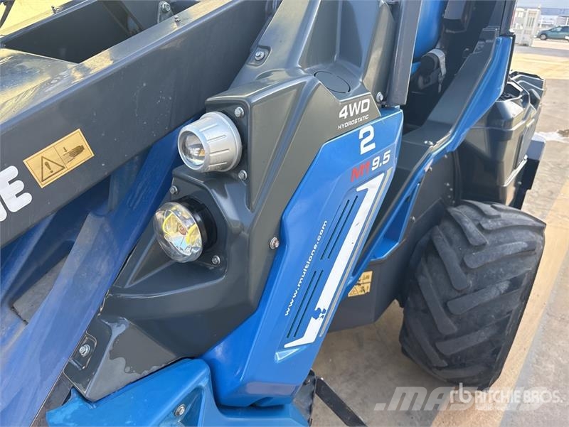 Multione 9.5 Telescopic Wheel Loader Utovarivači na kotačima