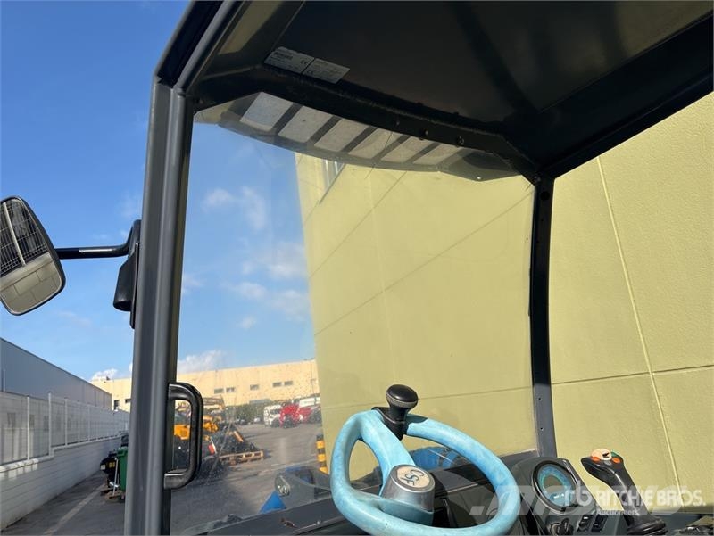 Multione 9.5 Telescopic Wheel Loader Utovarivači na kotačima