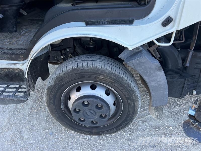 Multitel MT 182 DS 18 m on Nissan-Multitel Cabstar 35.12 NT Truck mounted platforms