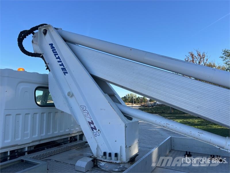 Multitel MT 222 EX 22 m on Nissan-Multitel Cabstar 35.12 NT Truck mounted platforms
