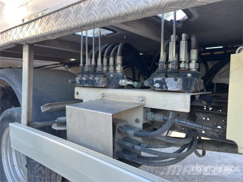 Multitel MT 222 EX 22 m on Nissan-Multitel Cabstar 35.12 NT Truck mounted platforms