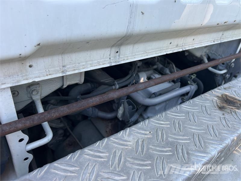 Multitel MT 222 EX 22 m on Nissan-Multitel Cabstar 35.12 NT Truck mounted platforms