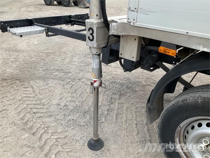 Multitel MT240 24 m on Iveco-Multitel 4x2 Camion Nacelle Bu Auto korpe