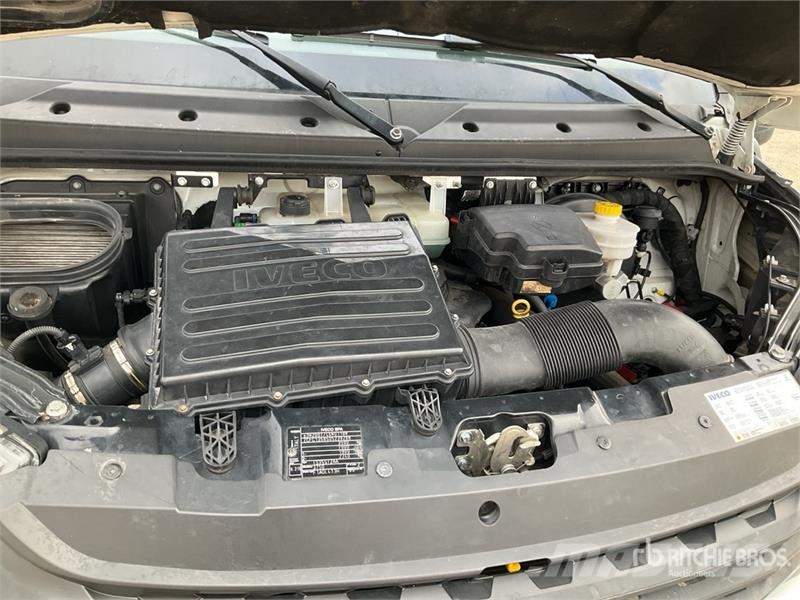 Multitel MT240 24 m on Iveco-Multitel 4x2 Camion Nacelle Bu Auto korpe
