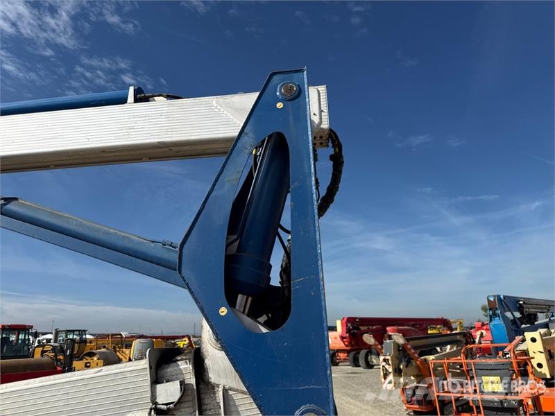Multitel Pagliero SMX 250 Crawler Articulating Boom Lift Zglobne dvižne ploščadi