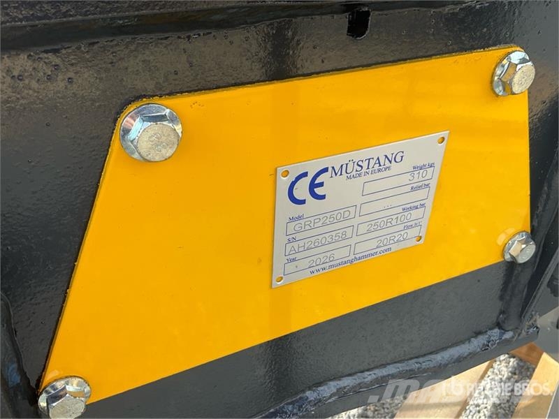 Mustang GRP 250 D Demolition Grapple (Unused) Грейферы