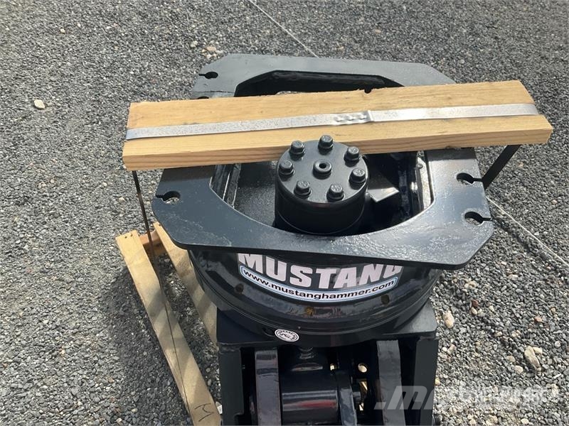 Mustang GRP 250 D Demolition Grapple (Unused) Грейферы