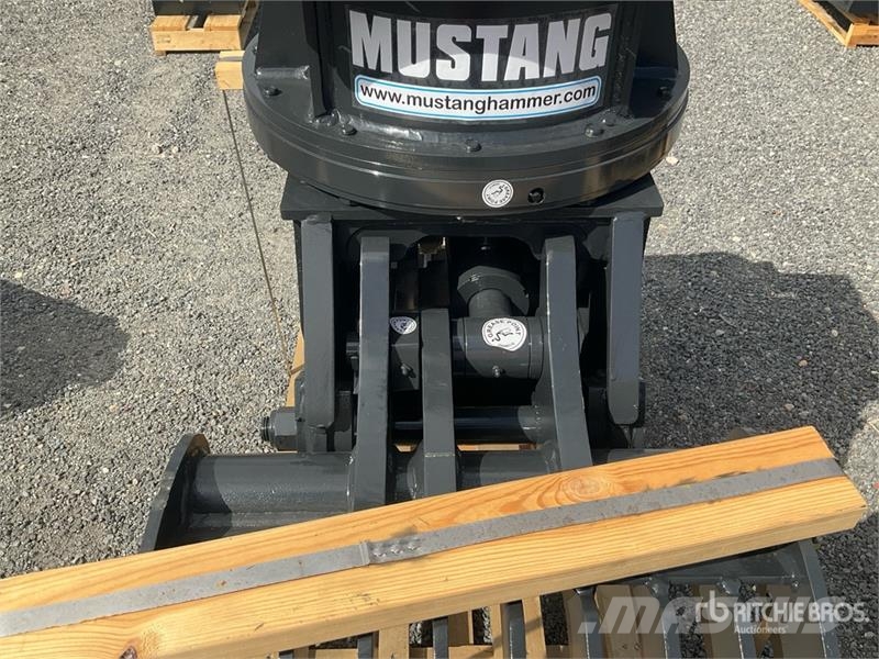 Mustang GRP 450 D Demolition Grapple (Unused) Грейферы