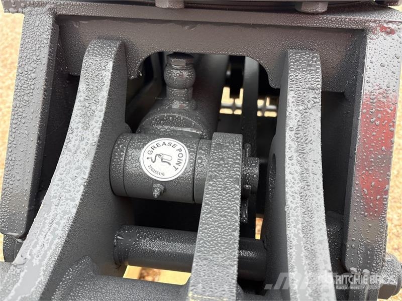 Mustang GRP 450 D Demolition Grapple (Unused) خطاطيف