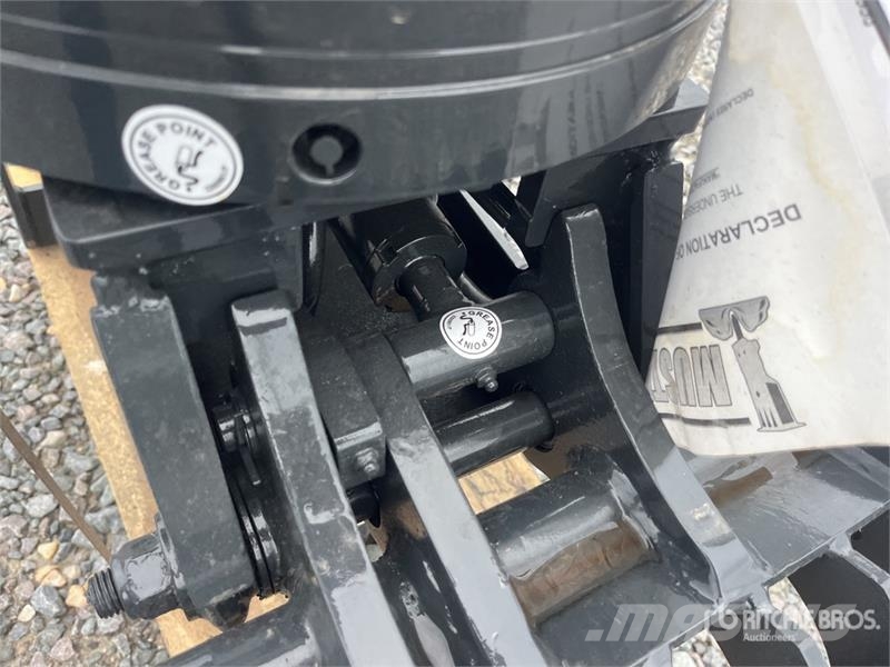 Mustang GRP150D Rotating Demolition Grapple (Unused) Grapples