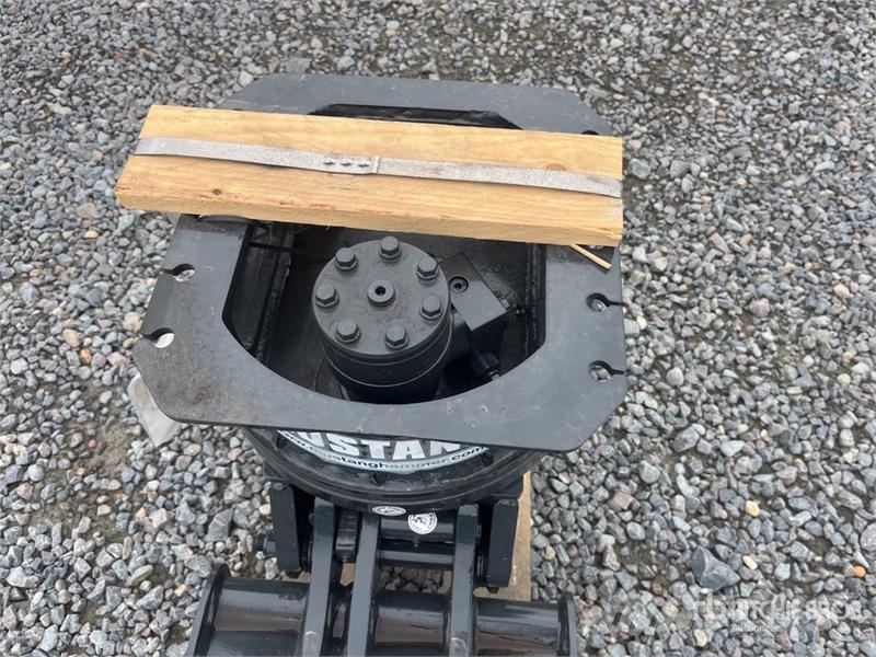 Mustang GRP150D Rotating Demolition Grapple (Unused) Grapples