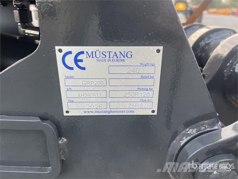 Mustang GRP200 Rotating Demolition Grapple (Unused) 兩爪吊夾