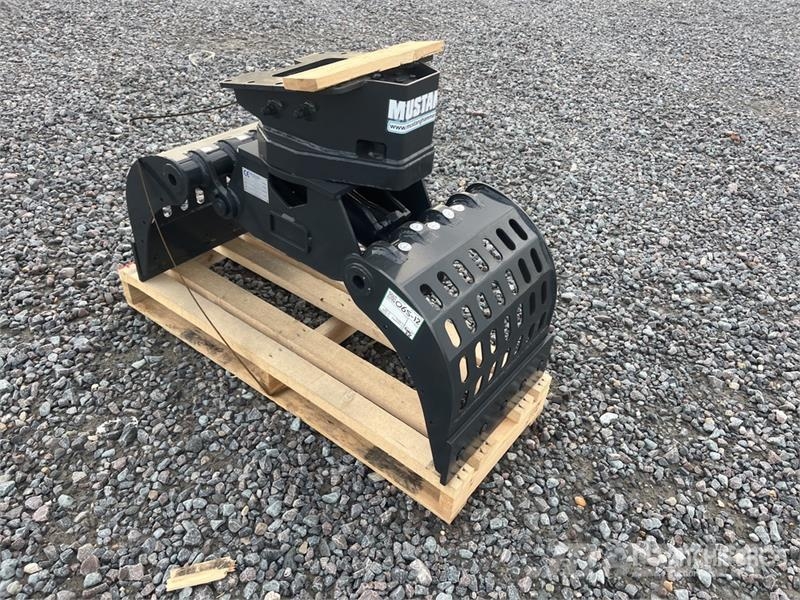 Mustang GRP200 Rotating Demolition Grapple (Unused) 兩爪吊夾
