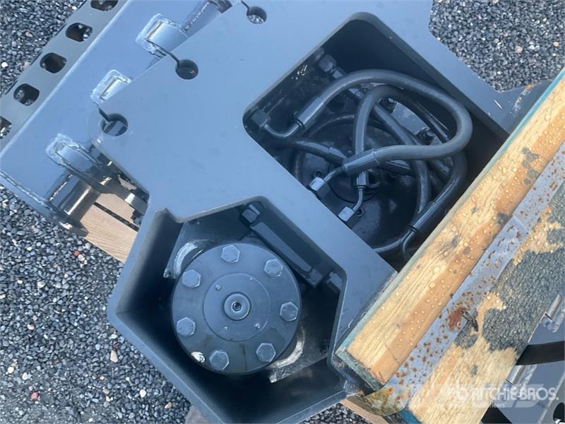 Mustang GRP200 Rotating Demolition Grapple (Unused) Grabeži