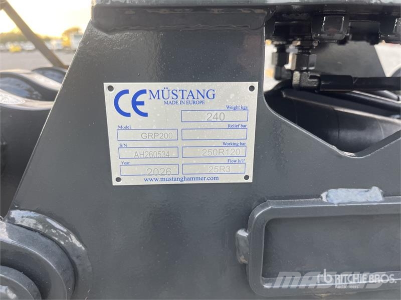 Mustang GRP200 Rotating Demolition Grapple (Unused) 兩爪吊夾