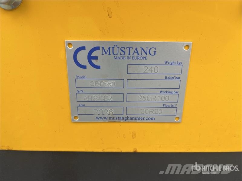 Mustang GRP250 Grapples