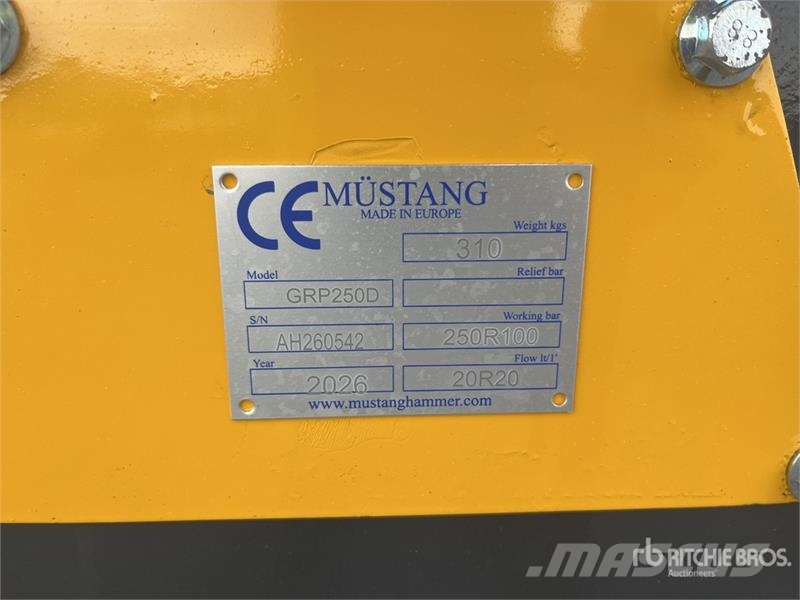 Mustang GRP250D Rotating Excavator Grapple (Unused) Grabilice