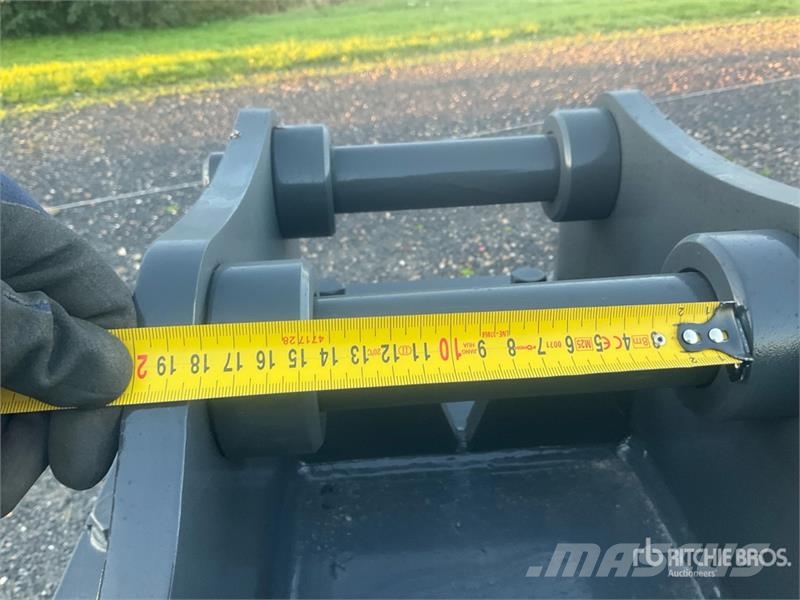 Mustang GRP300 Rotating Demolition Grapple (Unused) Polipler